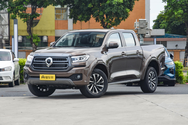 炮 2023款 乘用版 2.0T柴油 自动两驱舒适型GW4D20M厂商_基本信息图