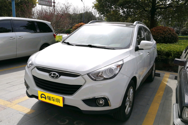 现代ix35 2012款 2.4L 自动两驱尊贵版GLS厂商_基本信息图