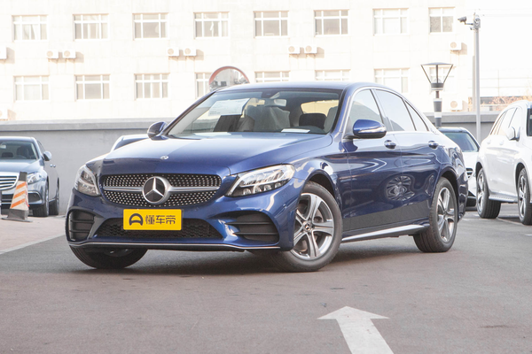 奔驰C级 2019款 改款 C 260 L 运动版厂商_基本信息图