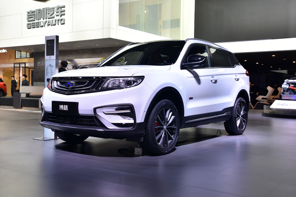 博越 2018款 运动版 1.8TD 自动两驱智尊型厂商_基本信息图