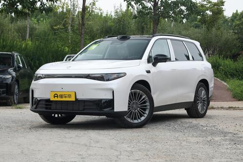 17.98万的零跑C16，配8295芯片，纯电续航200km