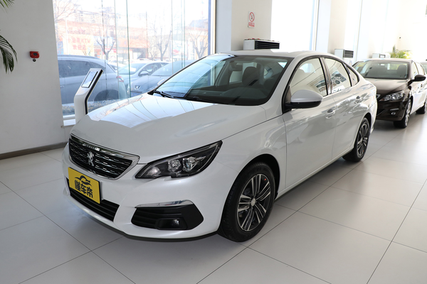 标致308 2018款 1.6L 自动豪华版行李舱容积(L)_车身图