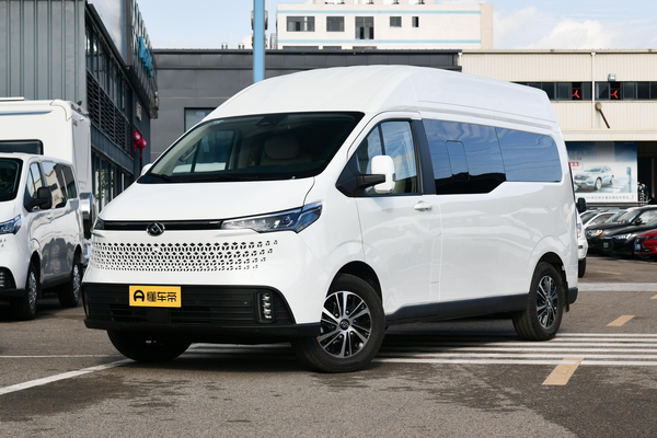 新途EV70 2023款 长轴中顶客车Bus 7/9座厂商_基本信息图