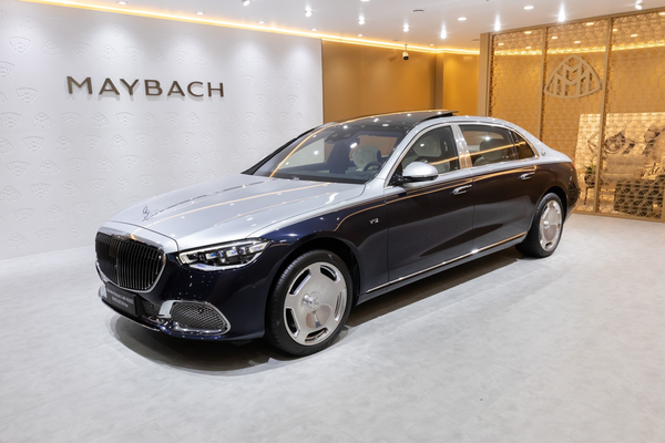 迈巴赫S级 2023款 S 680 4MATIC 匠心高定首发版双色厂商_基本信息图