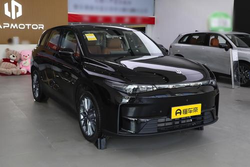 零跑C10：搭载69.9kWh电池，纯电续航里程可达530km