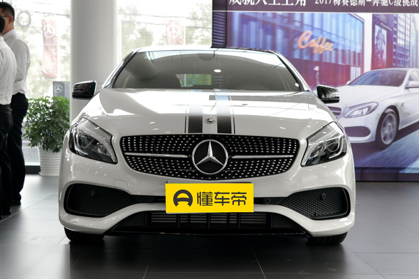奔驰A级(进口) 2017款 A 200 极地限量版厂商_基本信息图