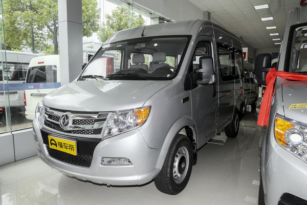 御风 2018款 2.5T物流车A100短轴中顶3座ZD25 国V变速箱_基本信息图
