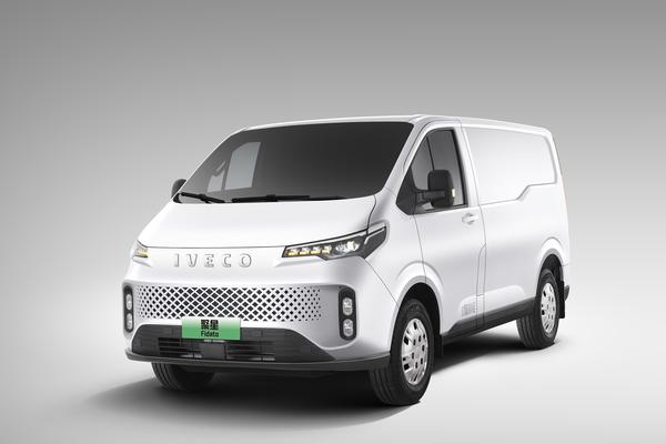 依维柯聚星 EV 2024款 L1H1 短轴中顶多用途乘用车 5-9座 51.5kWh厂商_基本信息图