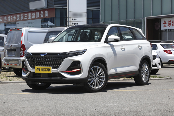 长安欧尚X7 PLUS 2023款 畅享版 1.5T手动家悦型7座厂商_基本信息图