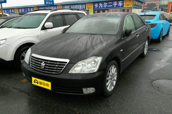 皇冠 2005款 3.0L Royal Saloon G整备质量(kg)_车身图