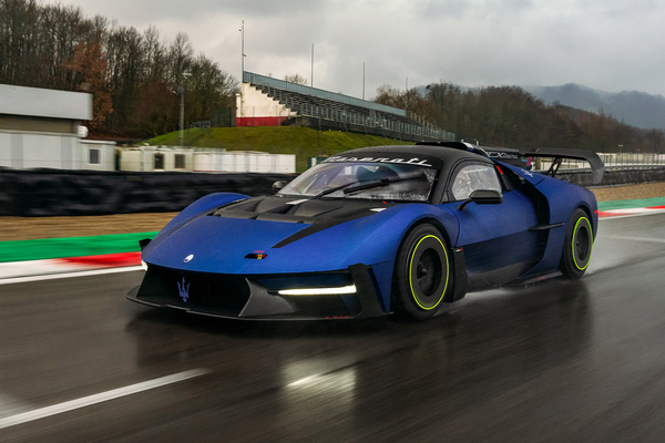 MCXtrema 2024款 基本型厂商_基本信息图