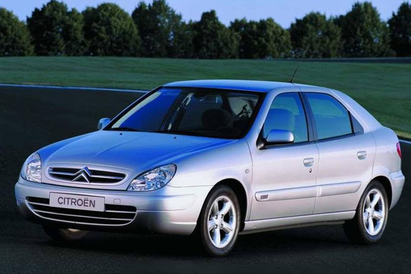 赛纳 2004款 2.0L 手动豪华型厂商_基本信息图