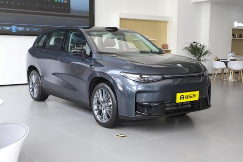 16.88万买顶配纯电SUV，激光雷达+智驾，零跑C10怎么样？