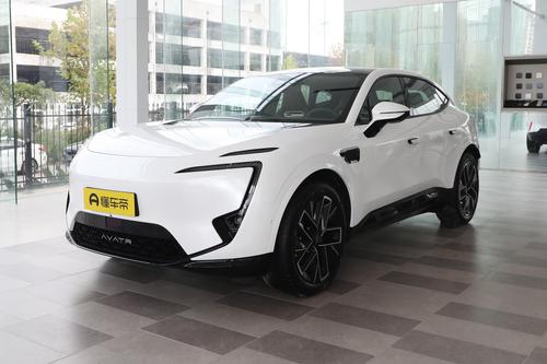 阿维塔11与智界R7对比分析，究竟哪款更胜一筹？