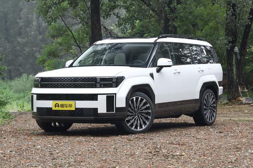 方盒子设计，户外属性丰富，搭2.0T+8AT，第五代现代胜达怎么样？