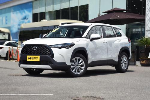 7月售15790辆，降至8.98万起，轴距2640mm，卡罗拉锐放家用如何？