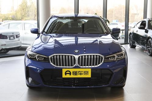 宝马3系：7月销量11384台，配2.0T 发动机实力如何？