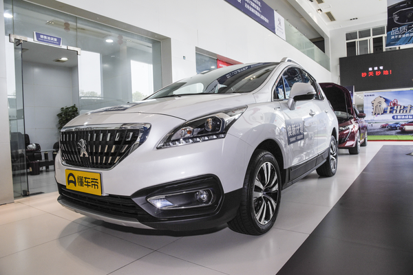 标致3008 2019款 350THP 自动精英版车窗防夹手功能_玻璃/后视镜图