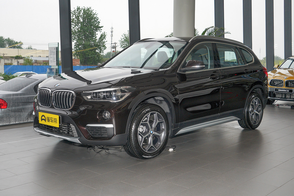 宝马X1 2019款 sDrive18Li 尊享型厂商_基本信息图