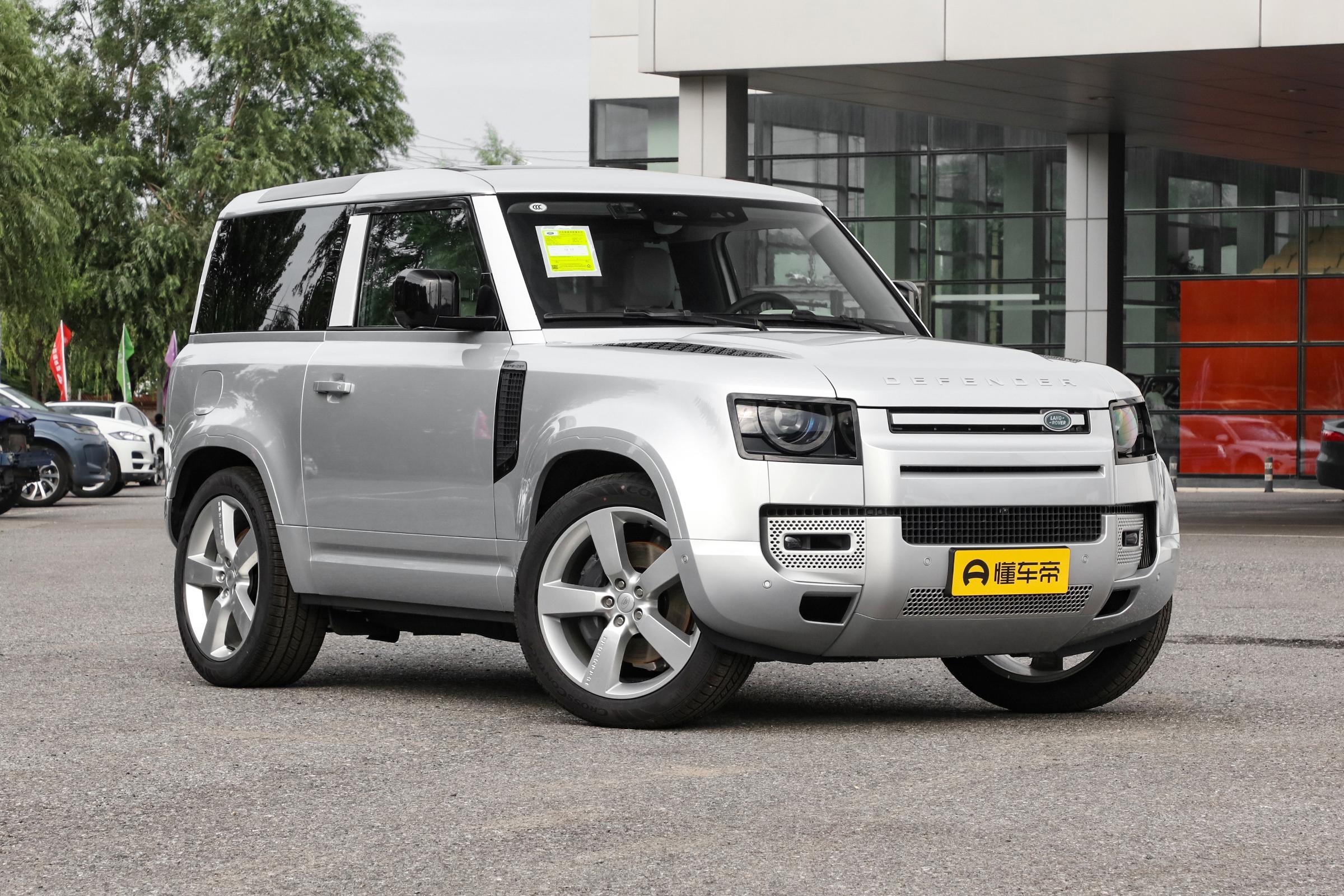 卫士壁纸_卫士_卫士外观图片_1/2397张图片_卫士哈库巴银/整车外观