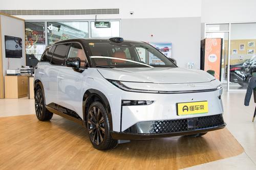 新车 | 7款配置/高配带城区领航/3月3日上市 广汽丰田铂智3X配置曝光