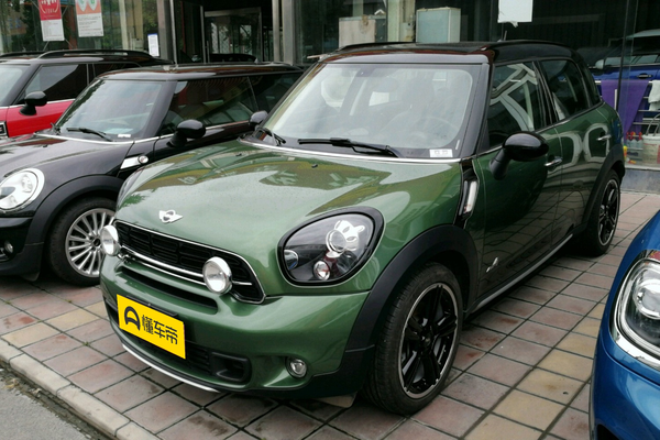 MINI COUNTRYMAN 2016款 1.6T COOPER S ALL4 装备控厂商_基本信息图