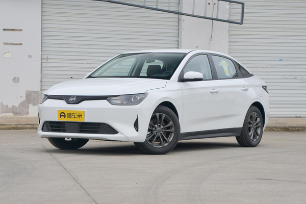 威马E.5 2021款 改款 400 即客行厂商_基本信息图