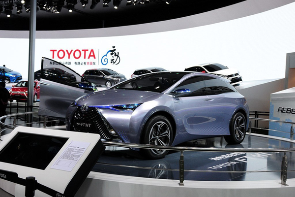 悦佳 2013款 Concept厂商_基本信息图