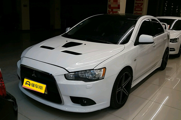 翼神 2012款 经典 2.0L CVT黑白版厂商_基本信息图