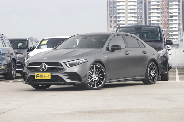 奔驰A级AMG 2023款 AMG A 35 L 4MATIC导航路况信息展示_智能互联图