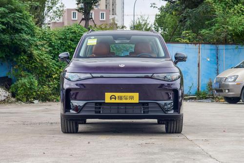 定位中大型SUV，空间宽敞，续航520km，家用可选它