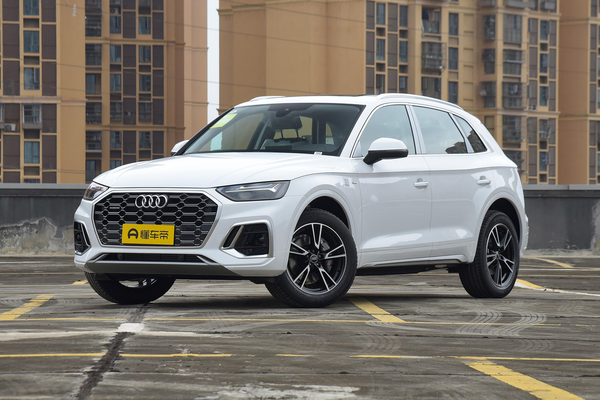奥迪Q5L 2024款 40TFSI 时尚动感型电动后尾门_舒适/防盗配置图