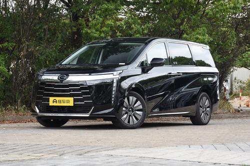 传祺E8+正式上市，配2.0L发动机，售价23.28万起，家用如何？