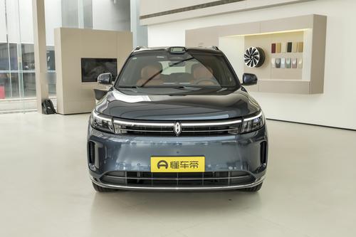 问界M7：月销量17501台，Ultra六座标配零重力座椅！