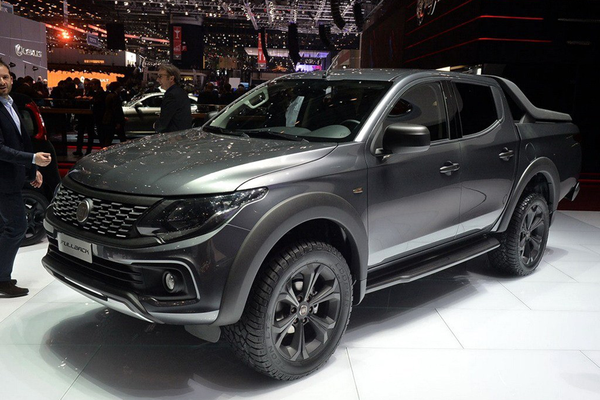 Fullback 2016款 基本型排量(L)_发动机图