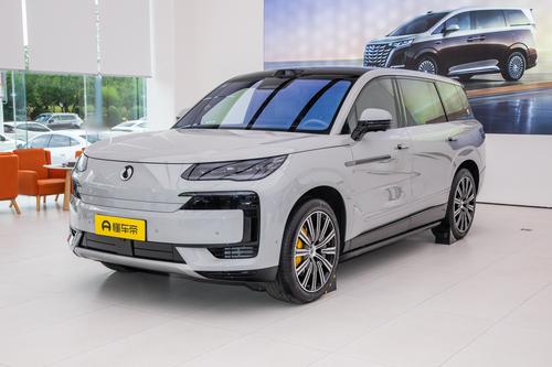 新款腾势N9来了：双拼色车身+3.9秒破百，续航1302km