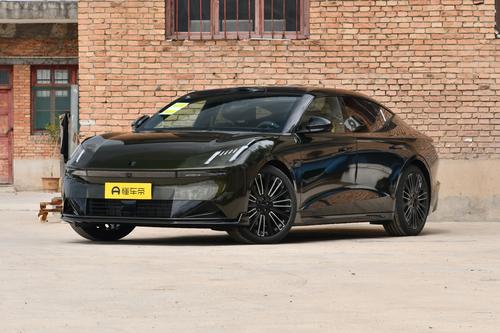 预售19.2万起，25项配置全系拉满，领克10 EM-P到底有没有料？