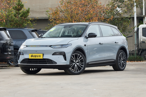 零跑C11 2026款 纯电版 640智享版厂商_基本信息图