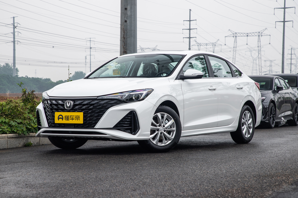 逸动 2025款 PLUS 1.5L 手动豪华版能源类型_基本信息图