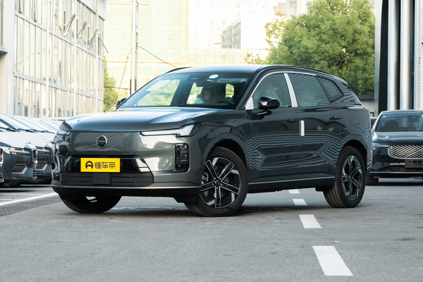 沃尔沃XC70 2026款 两驱长续航Core厂商_基本信息图