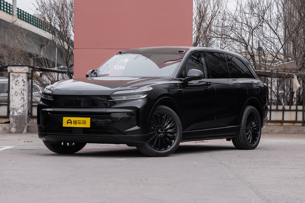 乐道L90 2025款 七座版 黑骑士特别版车门开启方式_车身图