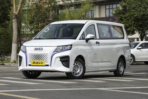 新车 | 售9.98万元起/纯电中大型MPV 2026款北汽制造锐胜王牌EM7上市