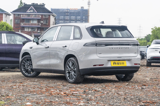 新车 | 12.28万元起，动力续航升级/增新颜色，2026款零跑C10上市图2