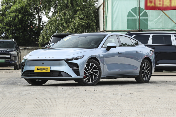 星纪元ES 2025款 增程版 Plus舒适智享厂商_基本信息图