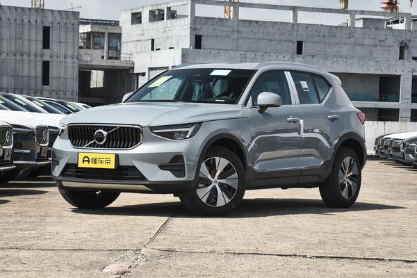 沃尔沃XC40 2026款 B3 智远豪华版厂商_基本信息图