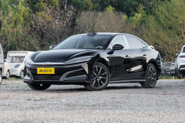 汉L EV 2025款 701KM 后驱激光雷达旗舰型纯电续航里程(km)_基本信息图