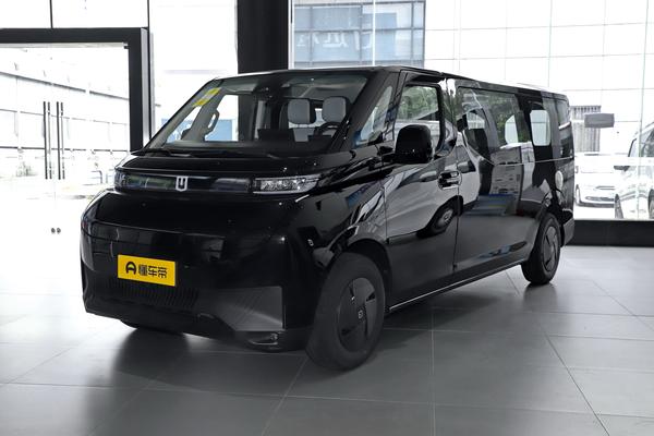 超级VAN 2025款 驭程版短轴中顶  83kWh主驾座椅整体调节_座椅配置图