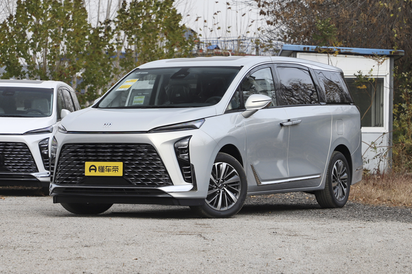 别克GL8 2026款 陆尊 2.0T 智享版厂商_基本信息图