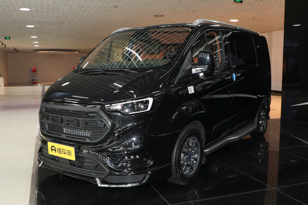 福特黑武士 2025款 2.0T 巅峰版厂商_基本信息图