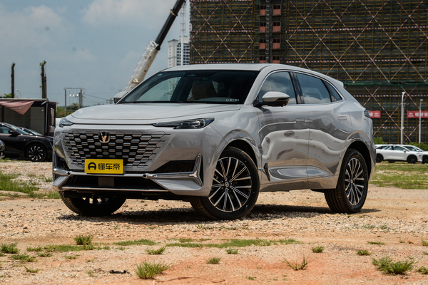 长安UNI-K 2024款 2.0T 悦享型厂商_基本信息图